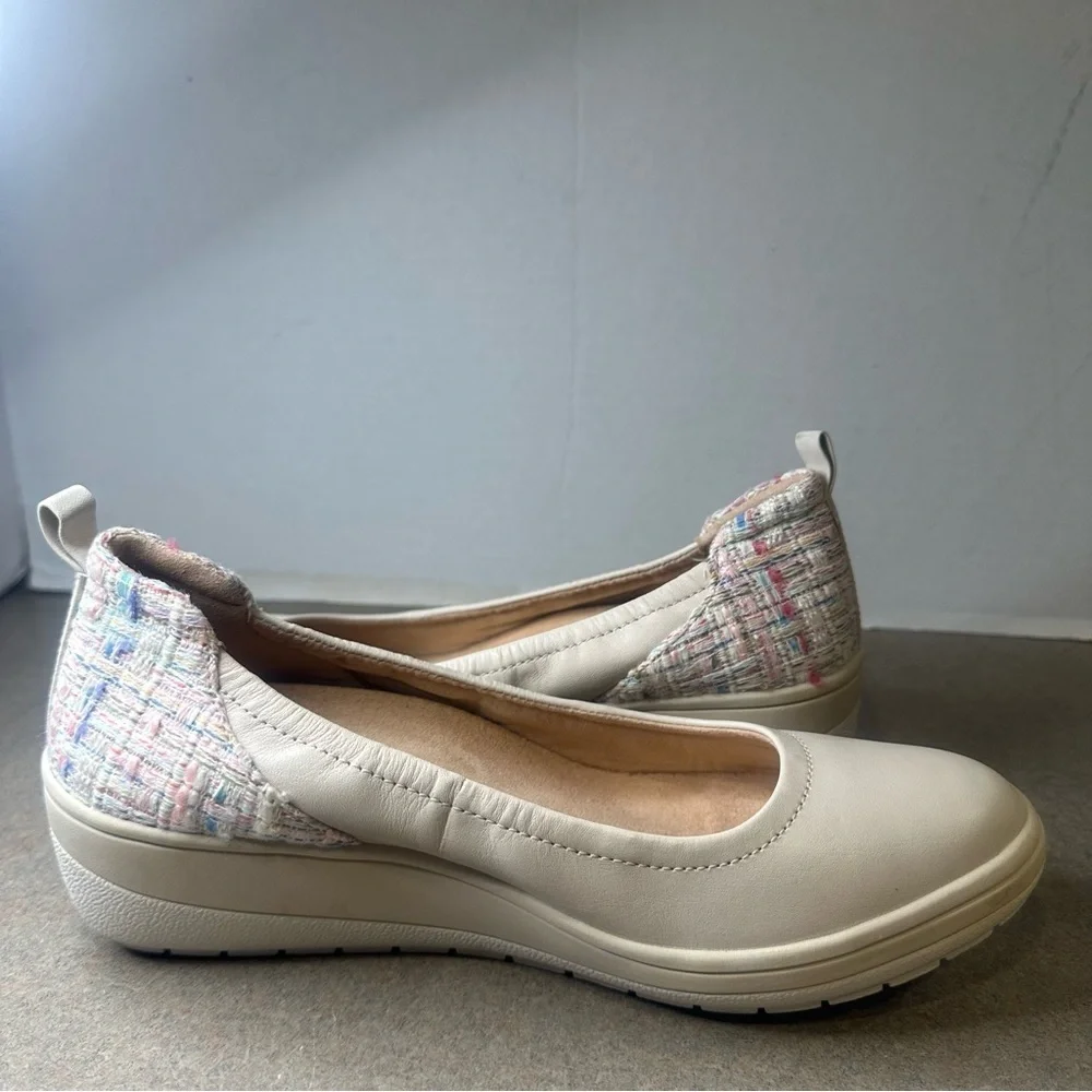 Vionic Jacey Women’s Slip On Wedges Size 6